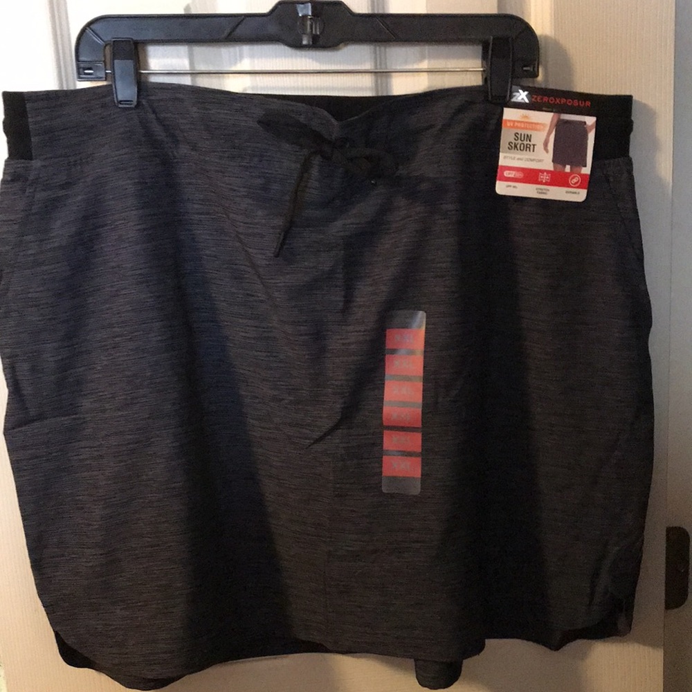 Women’s Athletic Skort Skirt Size XXL ZeroXposur NWT